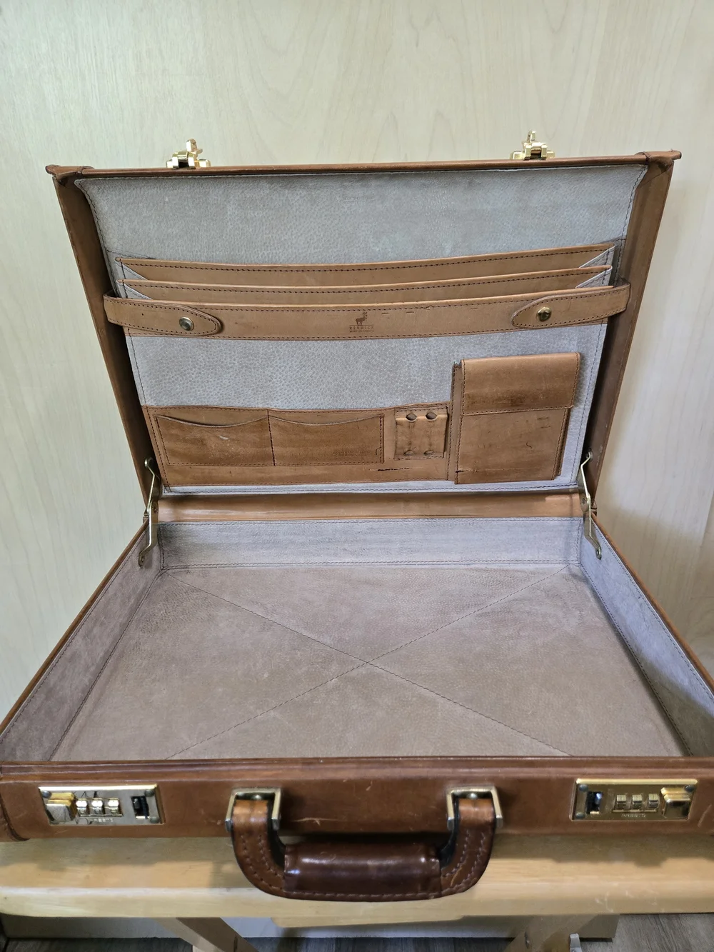 Renwick Classic Brown Leather Briefcase